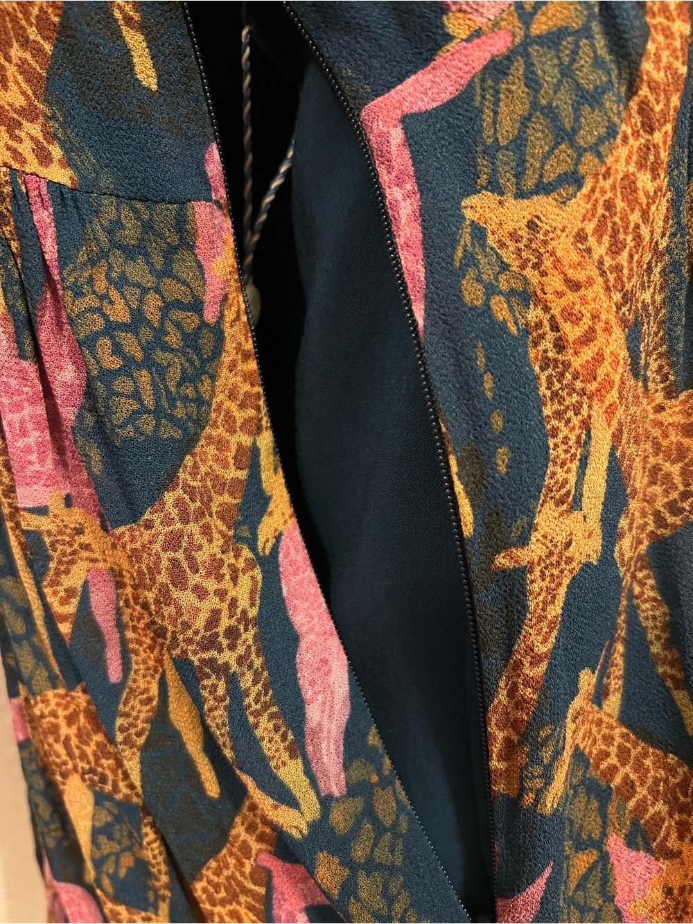 🦒Farm Rio 🦒 Ruffled Blouse & Bonus Buy - Picture 4 of 9